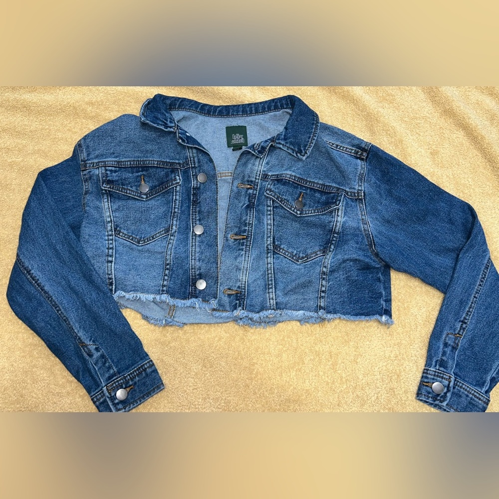 Cropped jean jacket
